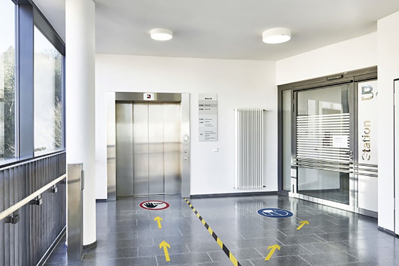 Varseldekal "STOP" - 2