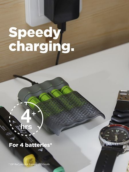 Batteriladdare GP ReCyko Speed - 3