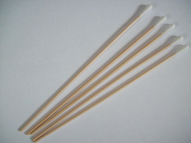 Öronpinne eller städpinne - 1