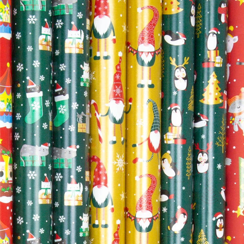 Presentpapper konsumentrullar i box. Kids