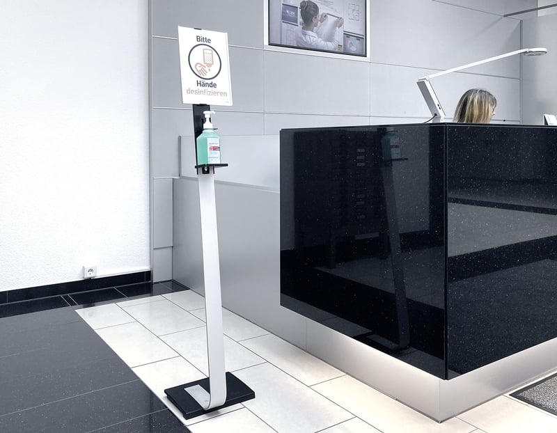 Dispenserhållare med skylt - 1