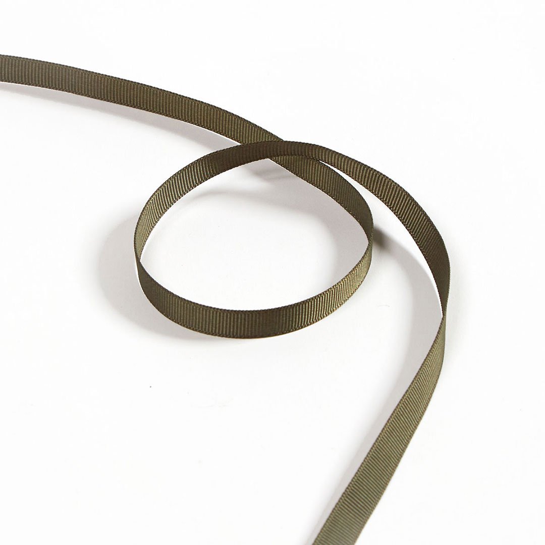 Satinband ribbad RPET skogsgrön - 1