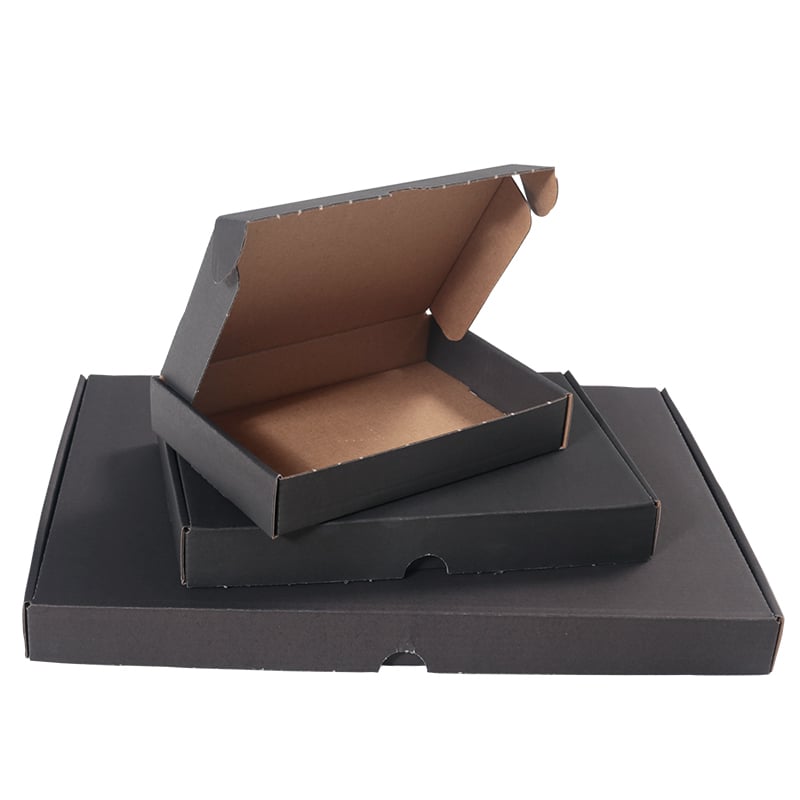 Svarta brevpack med låsning - 1