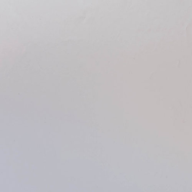 Silverfärgat presentpapper