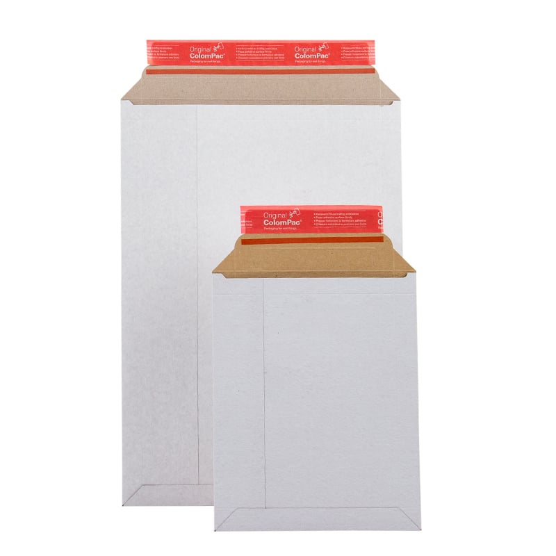 Vit kartongpåse - posten brev - 2