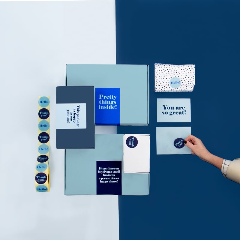 Färgat packpapper i kulörerna Miami Blue / Denim Blue - 3