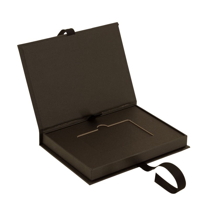 Presentkortsask svart med sidenband - 2