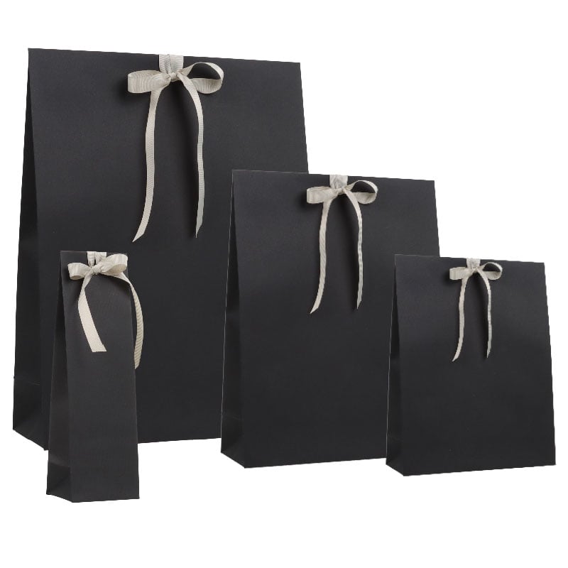 Presentpåse med tejpförslutning matt ribbad svart - 2