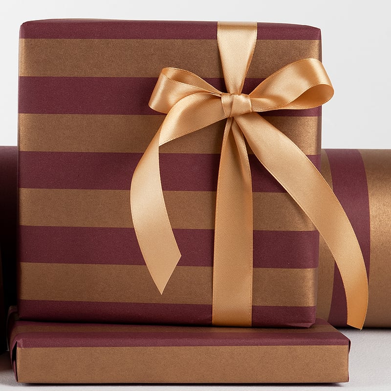 Presentpapper Stripes Red/gold - 2