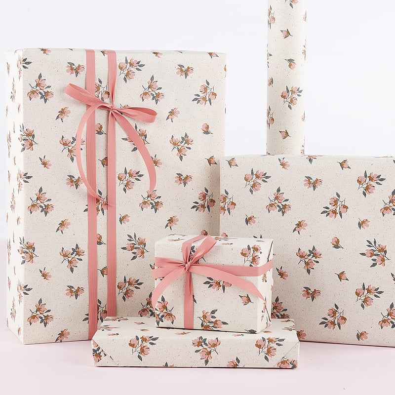 Presentpapper Rosa romantik