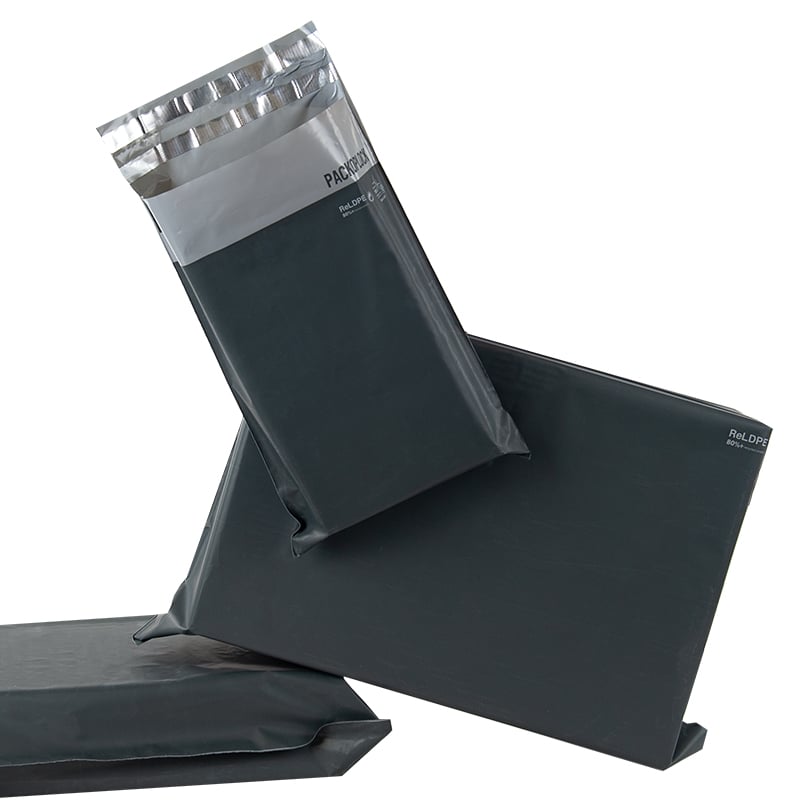 E-handelspåse/postpåse i återvunnen plast, svart - 1