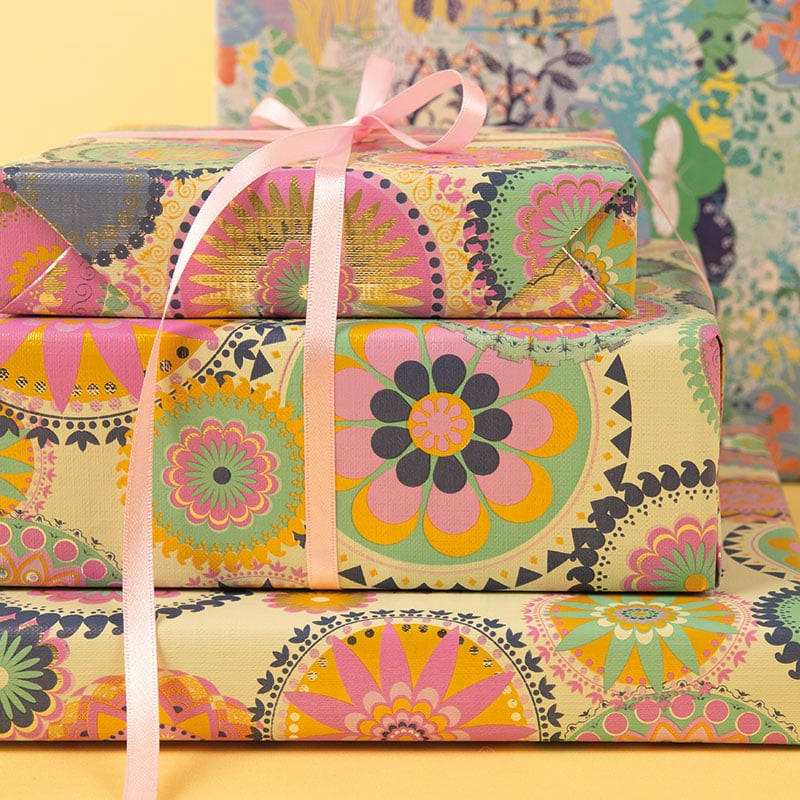 Presentpapper Cupcake Colors UTFÖRSÄLJNING - 2